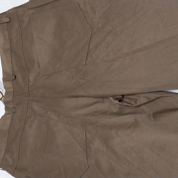 FENDI PANTS I FIT A 36 ITS PERFECT FOR ANYONE 34-36 - Picture 6 of 8